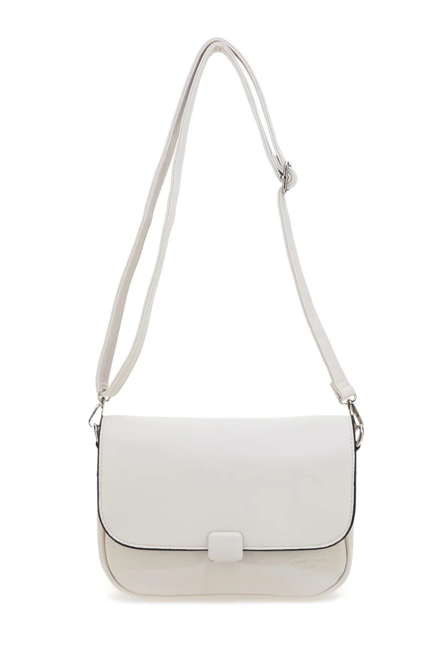 Beige Umhängetasche mit Überschlag und Magnetverschluss Emma spagnesi PU1096