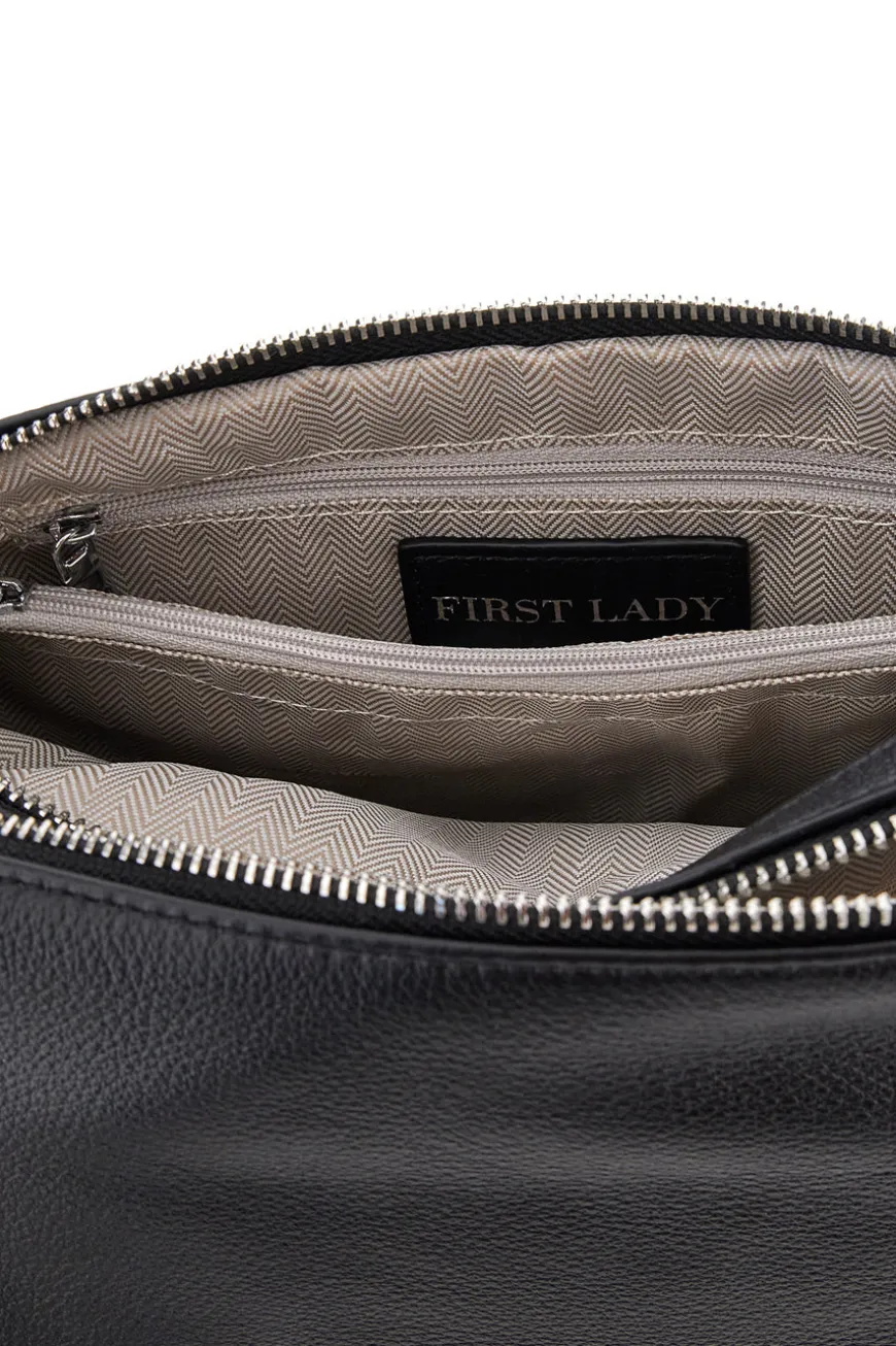 Borsa nera in vera pelle con manico corto e tracolla removibili First Lady SL 58809