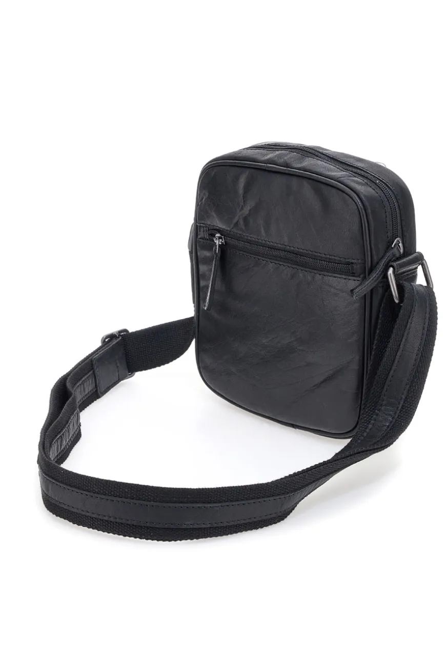 Borsello a tracolla nero compatto con zip frontale Black Shoot BS2355/T