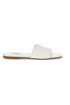 Ciabatte bianche con fascia intrecciata The first chic PRE5410