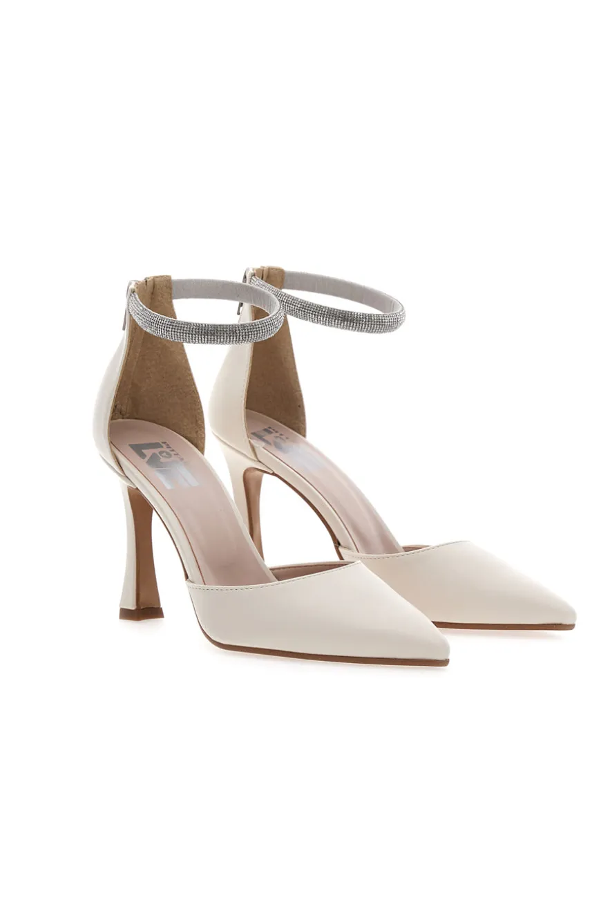 Decolleté Panna Con Cinturino di Strass Pittarello Love 709