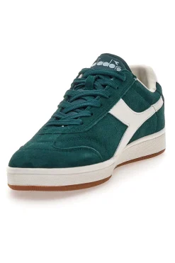 Grüne Wildleder-Sneaker mit seitlichem Diadora Kick-Logo