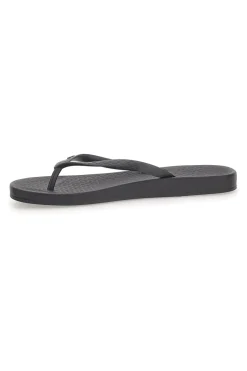 Infradito nere minimal Ipanema IP81030