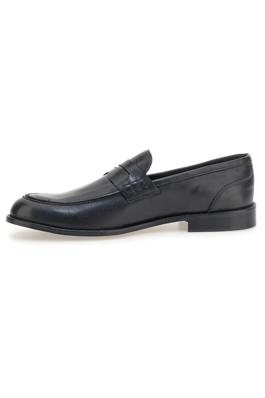 Mocassini neri in pelle con suola in cuoio made in Italy Pittarello 77109