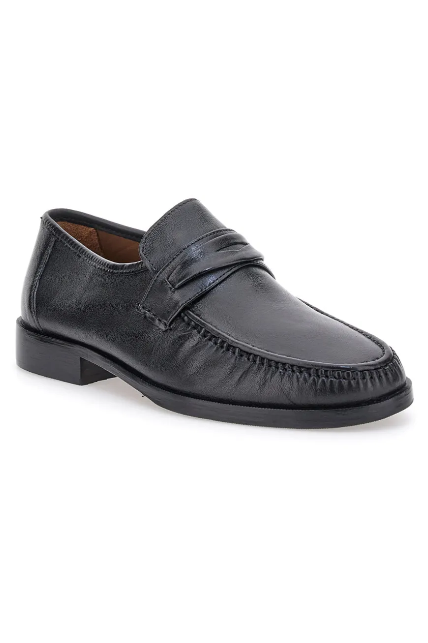 Mocassini Neri In Vera Pelle Claremorris 567