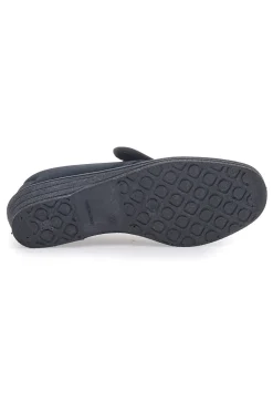 Pantofole nere con strappo Natural 650