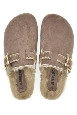 Pantofole taupe con fibbia e interno con pelo Altemberg 1107
