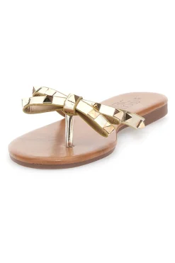 Platin Flip Flops mit Schleife und Nieten MON DIEU PREA842