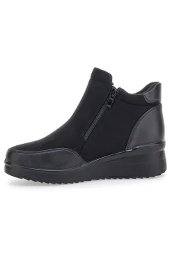 Plocadi MIN63 schwarze Stiefeletten mit seitlichem Reißverschluss und weicher Innensohle