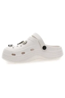 Sabot bianco con charms decorativi 2T2L 2035