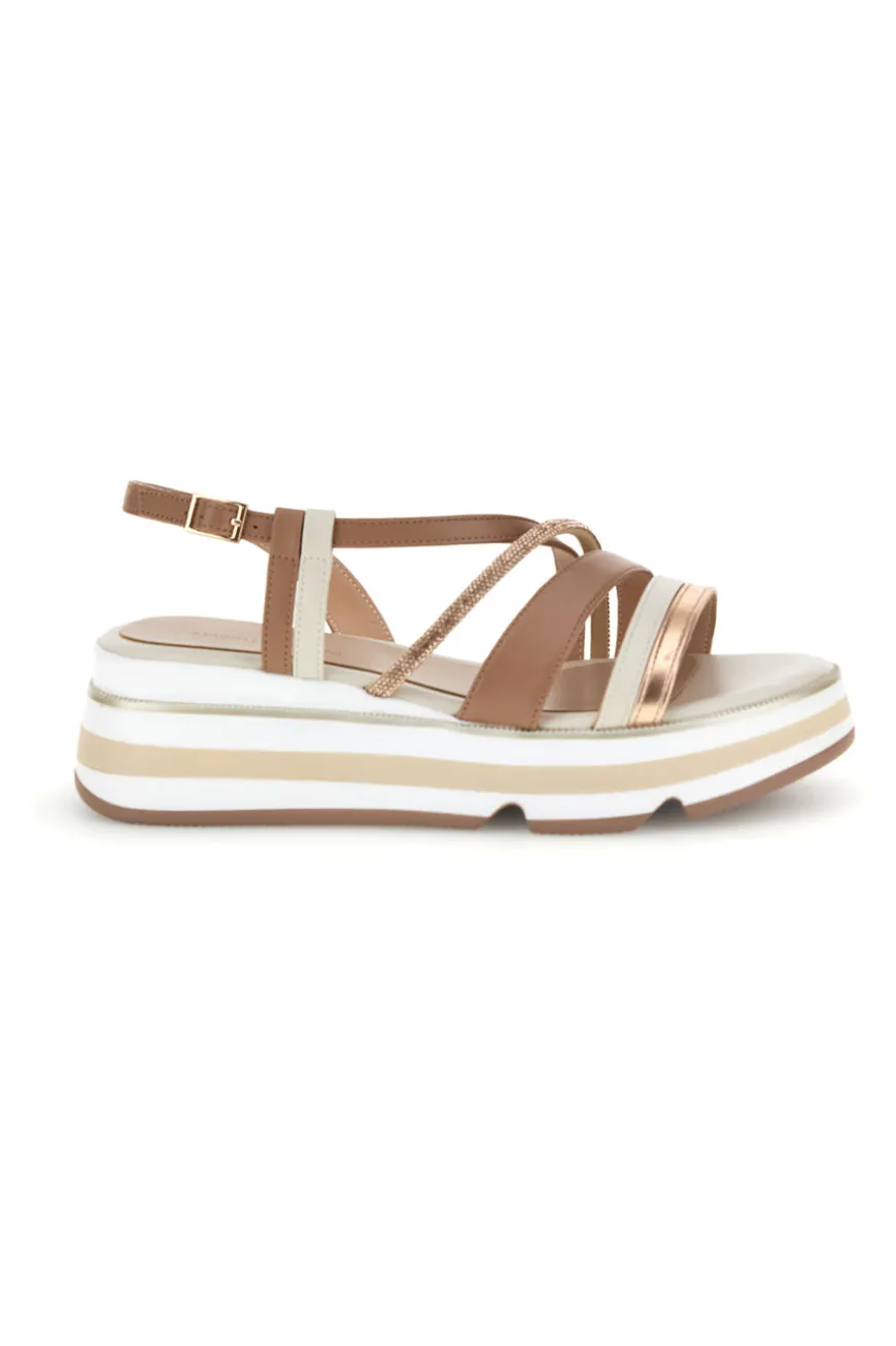Sandali beige con fasce incrociate e zeppa Burani 52192C1579