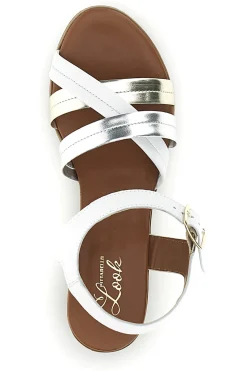 Sandali bianchi e argento in pelle con fasce incrociate Pittarello look 243205