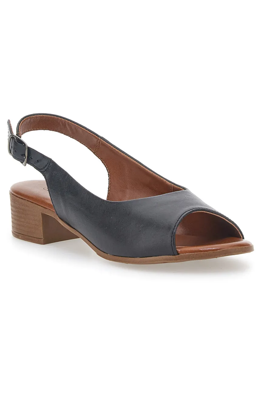 Sandali Flat Neri In Vera Pelle Con Tacco 4 Cm Pittarello Look 243065