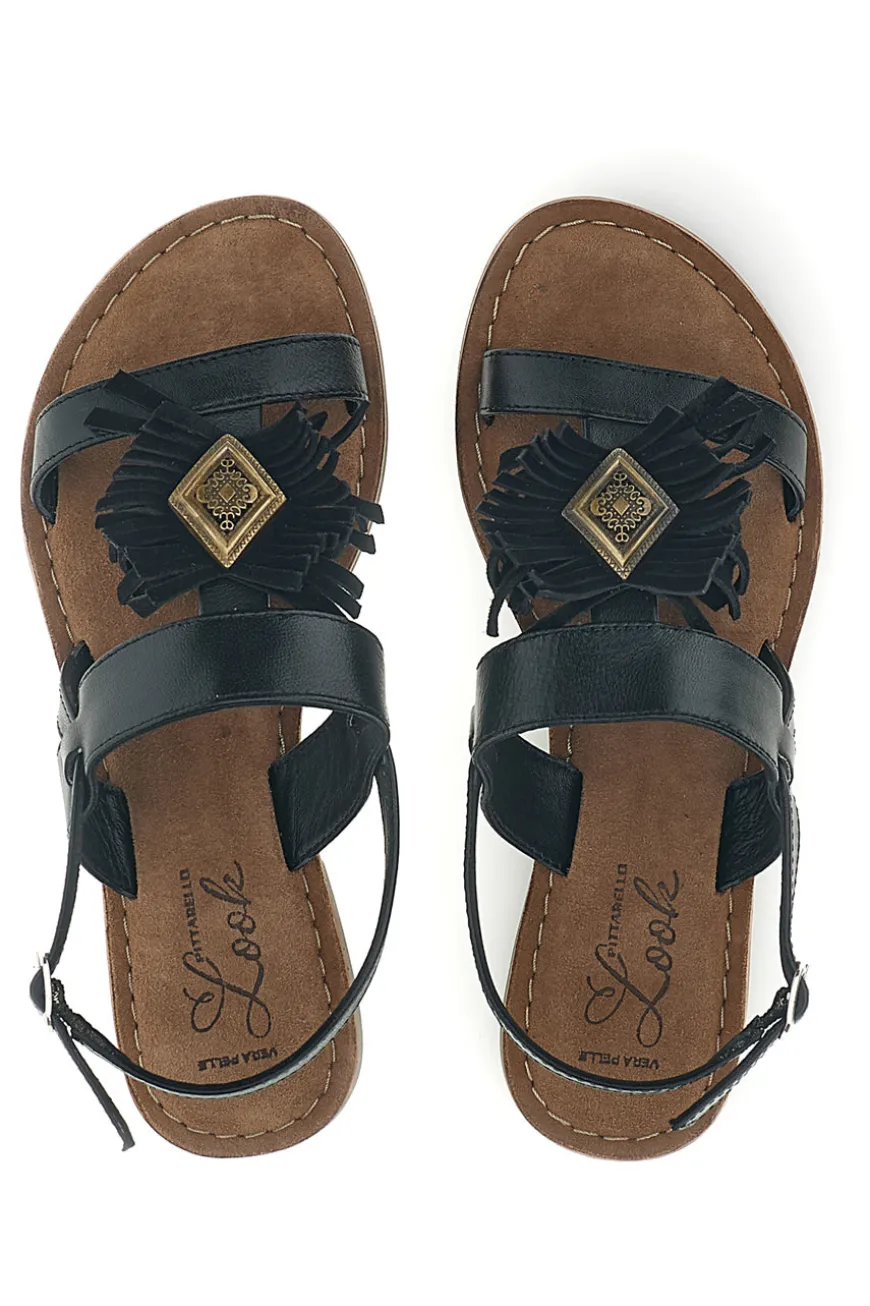 Sandali neri in vera pelle con frange Pittarello look IF10277