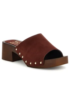 Sandalo bordeaux con tacco e borchie Pittarello Must Have 11934
