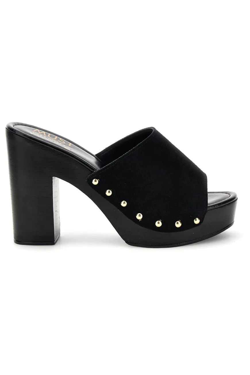 Sandalo nero con tacco e borchie Pittarello Must Have 11233