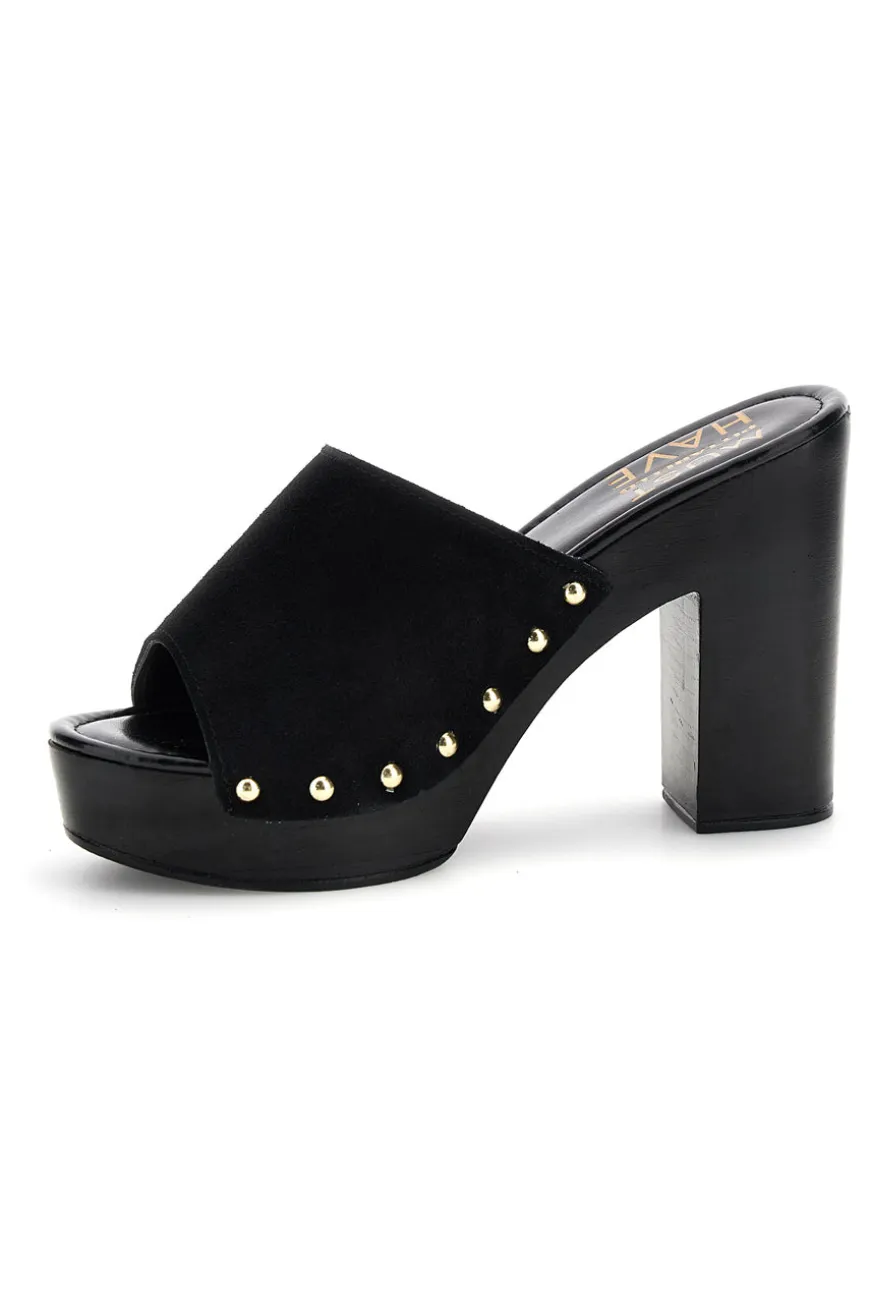 Sandalo nero con tacco e borchie Pittarello Must Have 11233