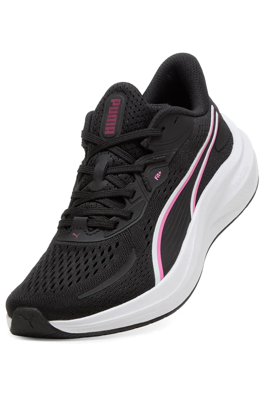 Scarpe running nere in mesh con dettagli rosa Puma Skyrocket Lite 2