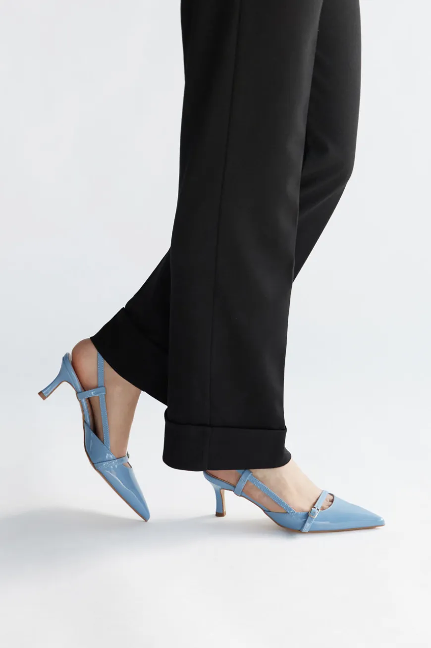 Scarpe slingback azzurre a punta con cinturini Pittarello glam 3790