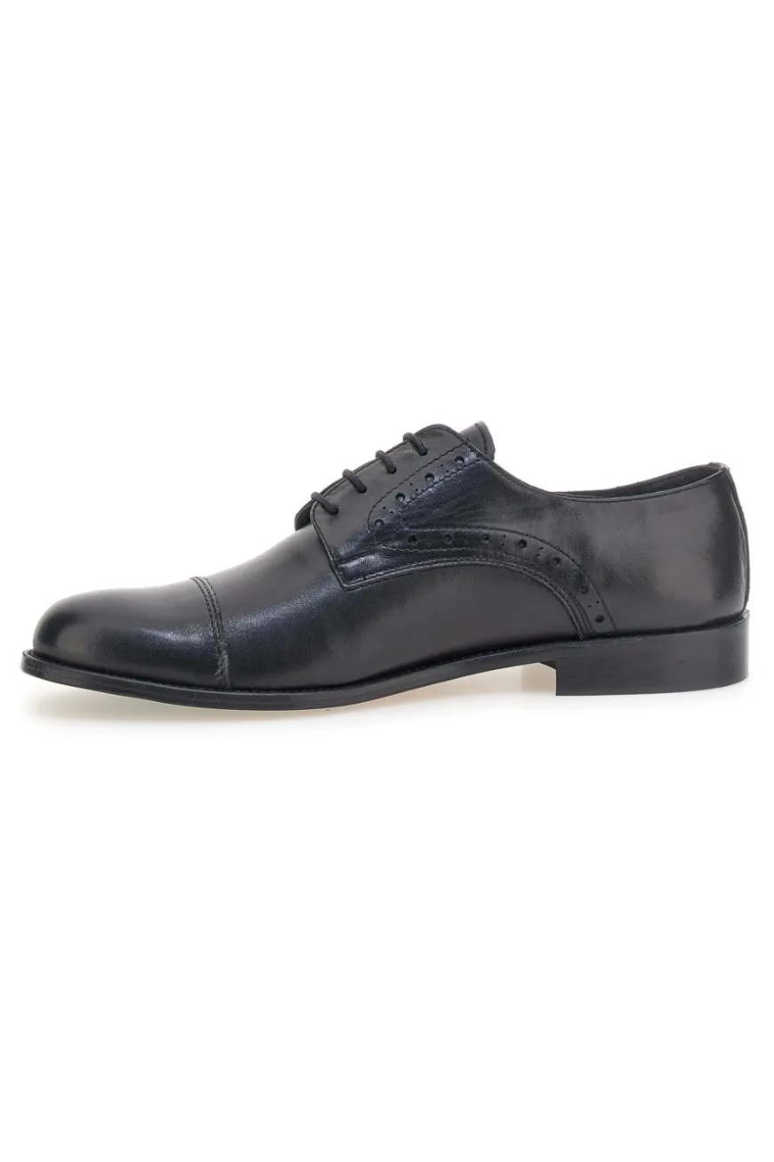 Scarpe stringate nere in pelle con suola in cuoio made in Italy Pittarello 7715