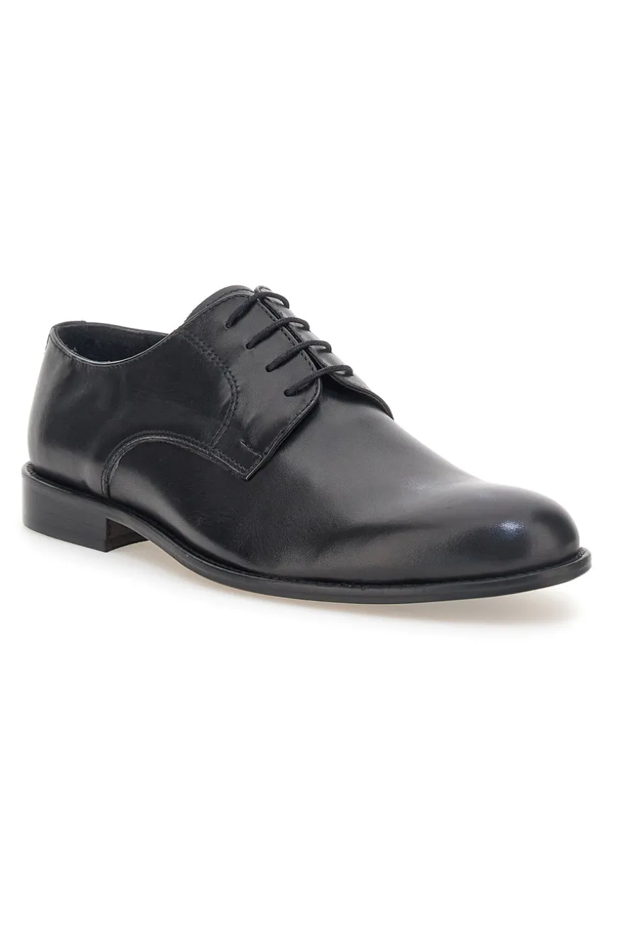 Scarpe stringate nere in pelle con suola in cuoio made in Italy Pittarello 7720