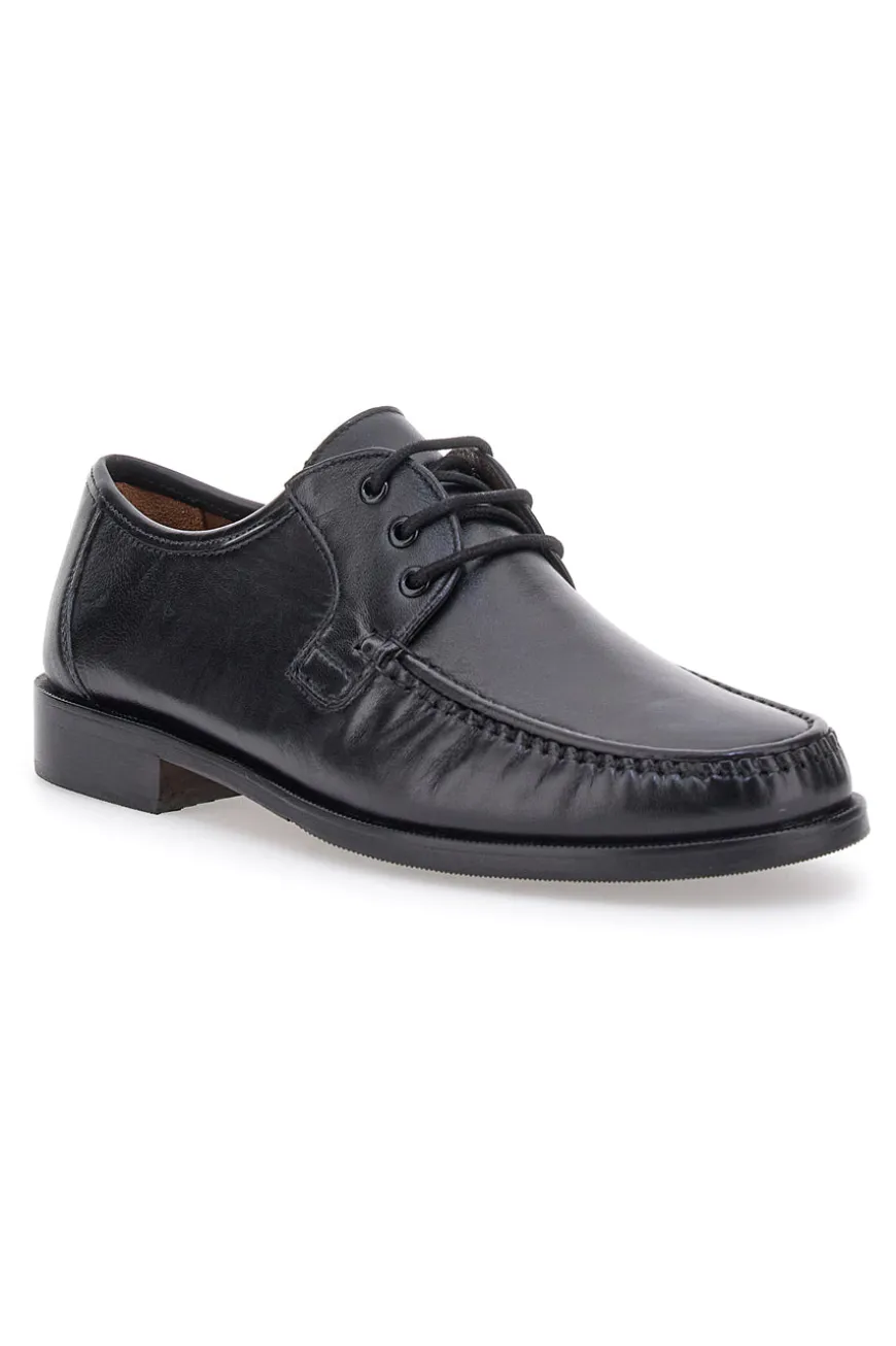 Scarpe Stringate Nere in Pelle Claremorris 652