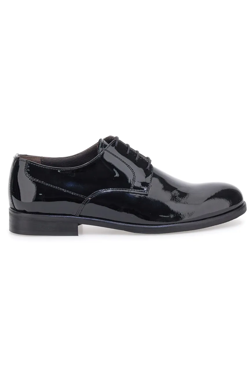 Scarpe stringate nere in vernice lucida Pittarello 600