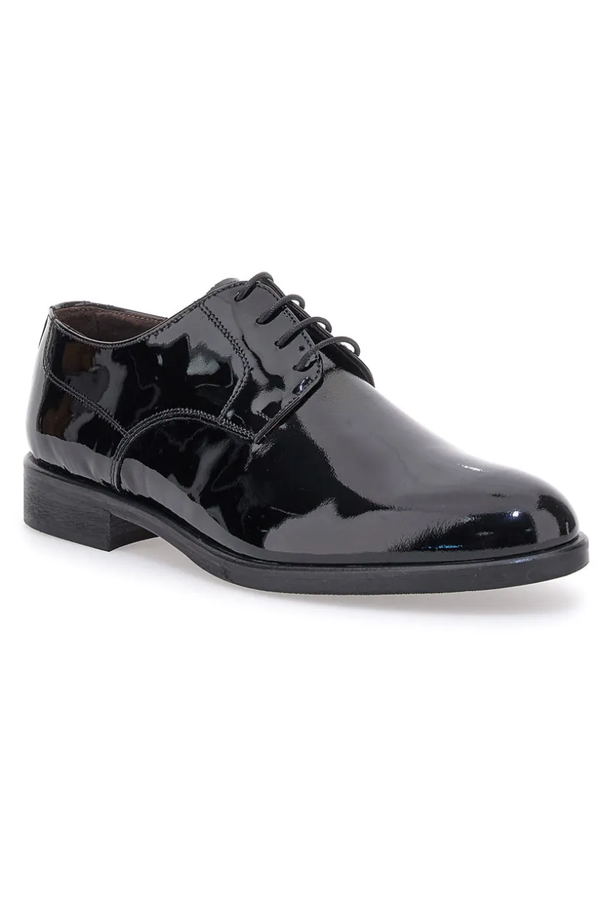 Scarpe stringate Nero in vernice Pittarello class 600