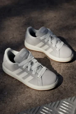 Schwarze Sneakers mit weißen Details Adidas VL Court 3.0