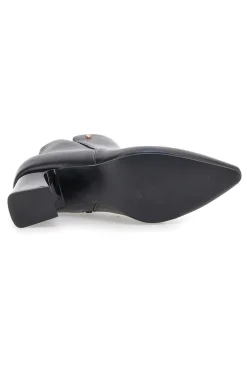 Schwarze Stiefeletten mit spitzer Spitze und Blockabsatz Ferré F536C641