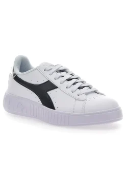 Sneakers Bianche con Fregio Nero Diadora Step P Teamtime