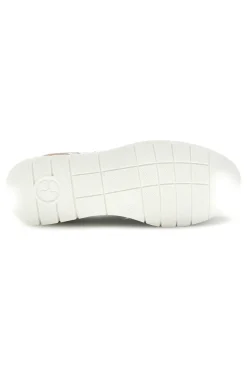 Sneakers bianche traforate in pelle con suoletta estraibile Prima riga 33314
