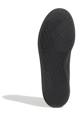 Sneakers nere in materiale riciclato Adidas URBAN COURT