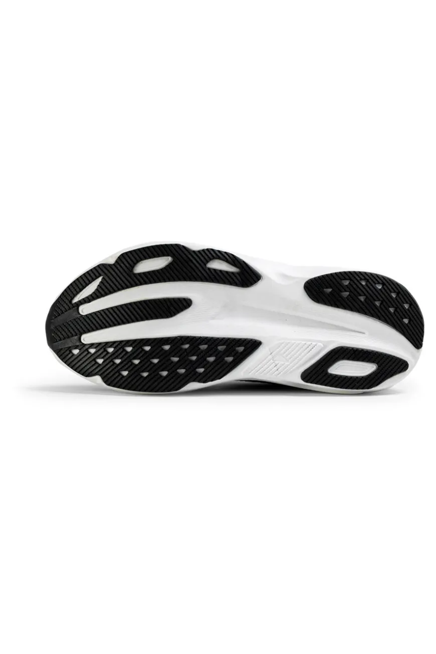 Sneakers nere leggere con lacci Fila Retron