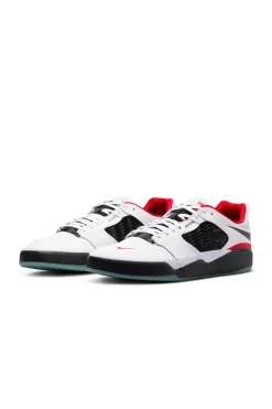 Sneakers Skateboard Bianche Nike SB Ishod Wair PRM L