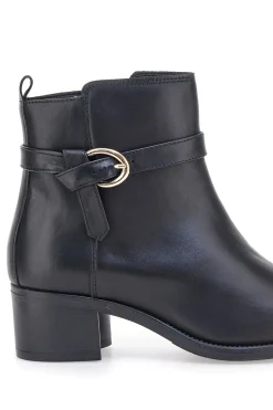 Stivaletti neri in pelle con tacco basso Pittarello Class 852160