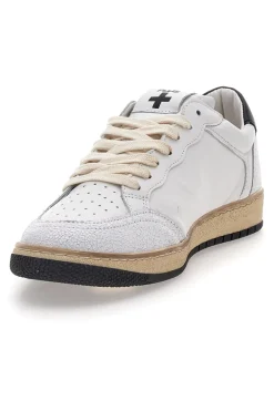Weiße Leder-Sneaker mit schwarzen Details von Pittarello Plus Aurelius, Made in Italy.